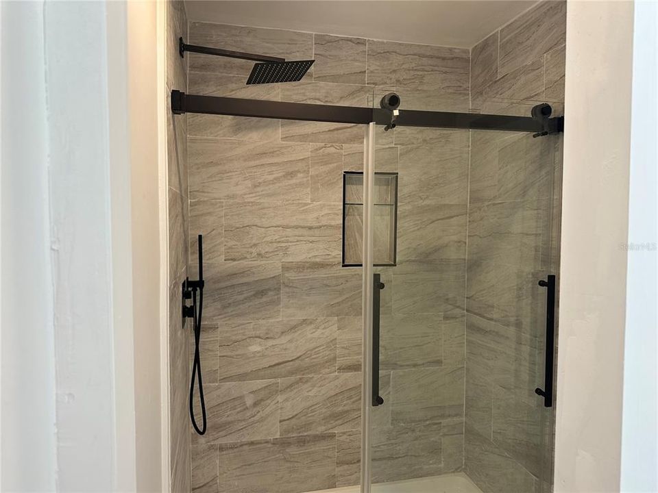 En Venta: $229,990 (3 camas, 2 baños, 1170 Pies cuadrados)