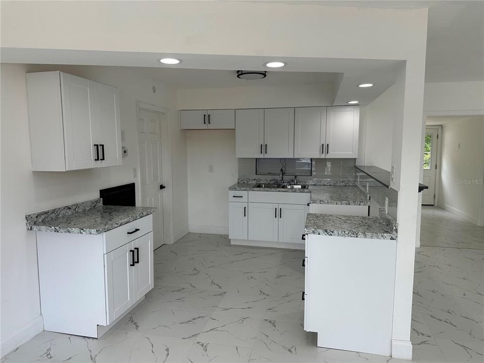 En Venta: $229,990 (3 camas, 2 baños, 1170 Pies cuadrados)
