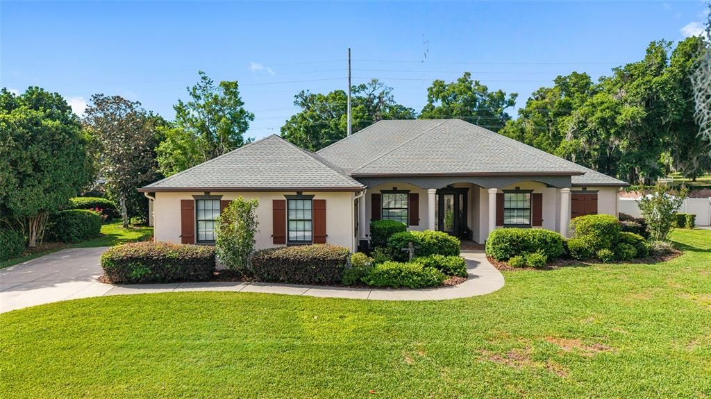 For Sale: $595,000 (4 beds, 3 baths, 2318 Square Feet)