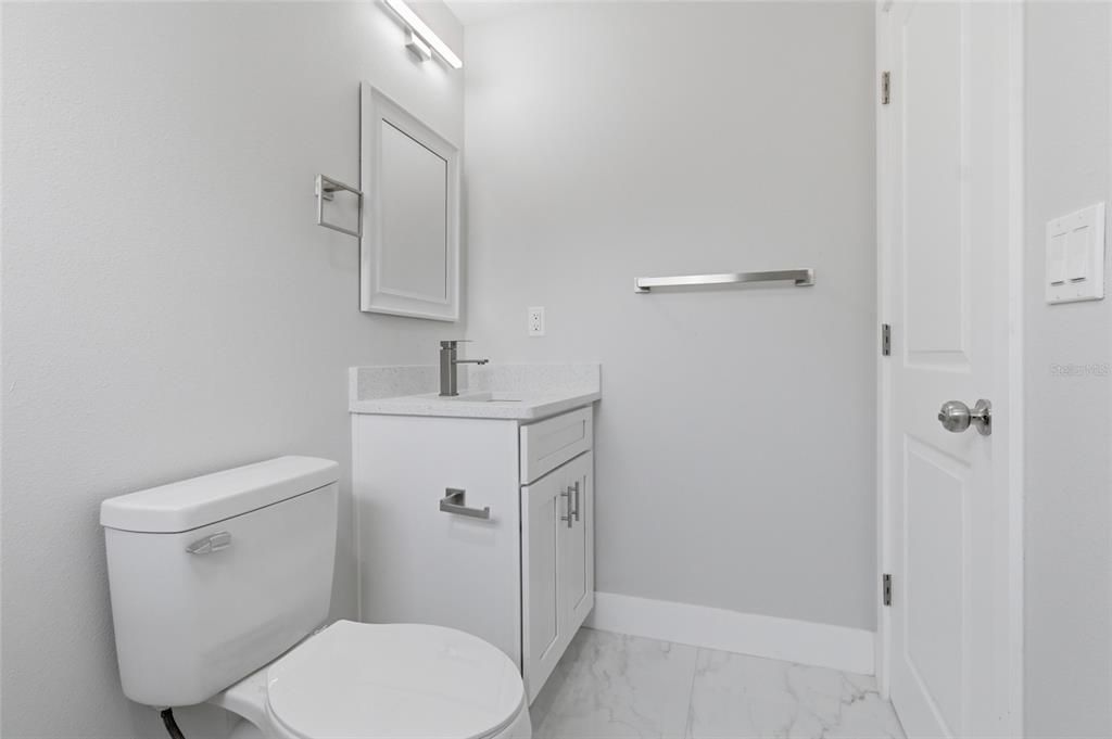 En Venta: $295,000 (3 camas, 2 baños, 1134 Pies cuadrados)