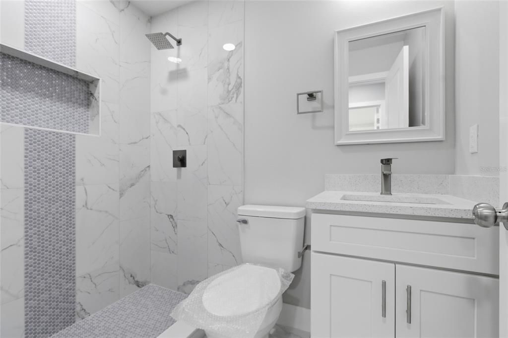 En Venta: $295,000 (3 camas, 2 baños, 1134 Pies cuadrados)