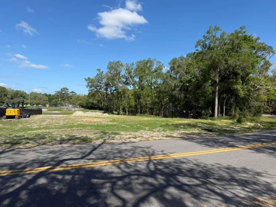 En Venta: $160,000 (0.62 acres)
