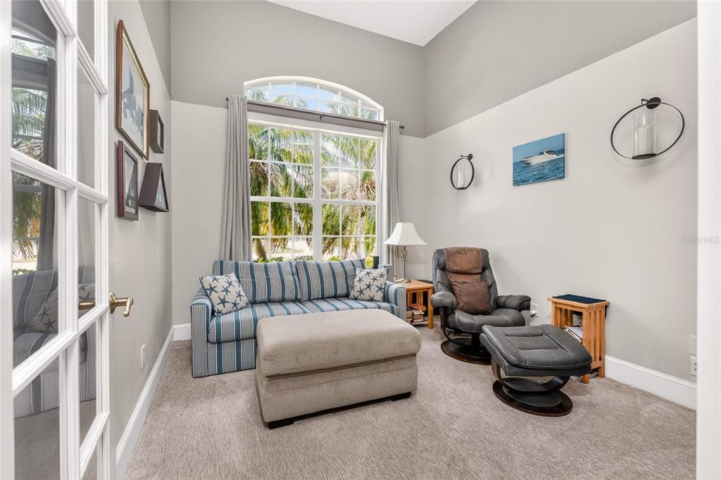Active With Contract: $549,018 (3 beds, 2 baths, 2140 Square Feet)