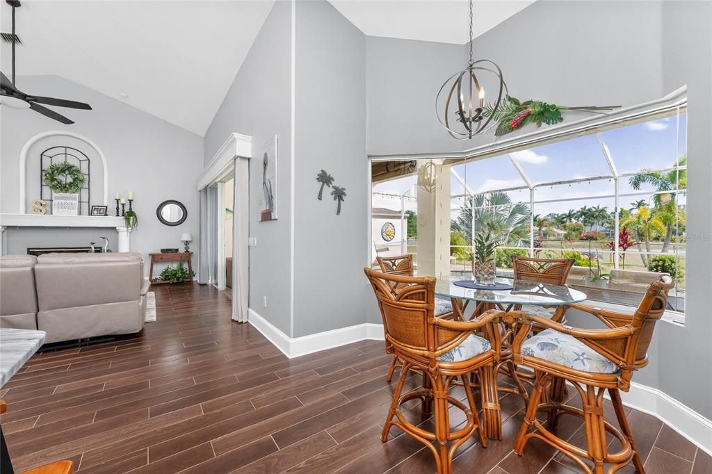 Active With Contract: $549,018 (3 beds, 2 baths, 2140 Square Feet)