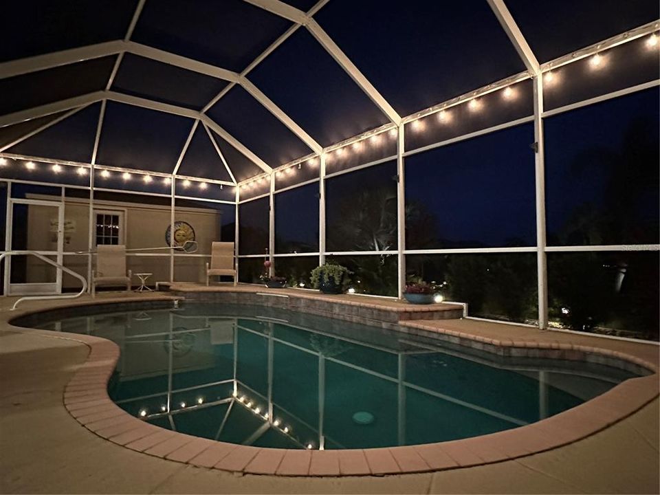 Active With Contract: $549,018 (3 beds, 2 baths, 2140 Square Feet)