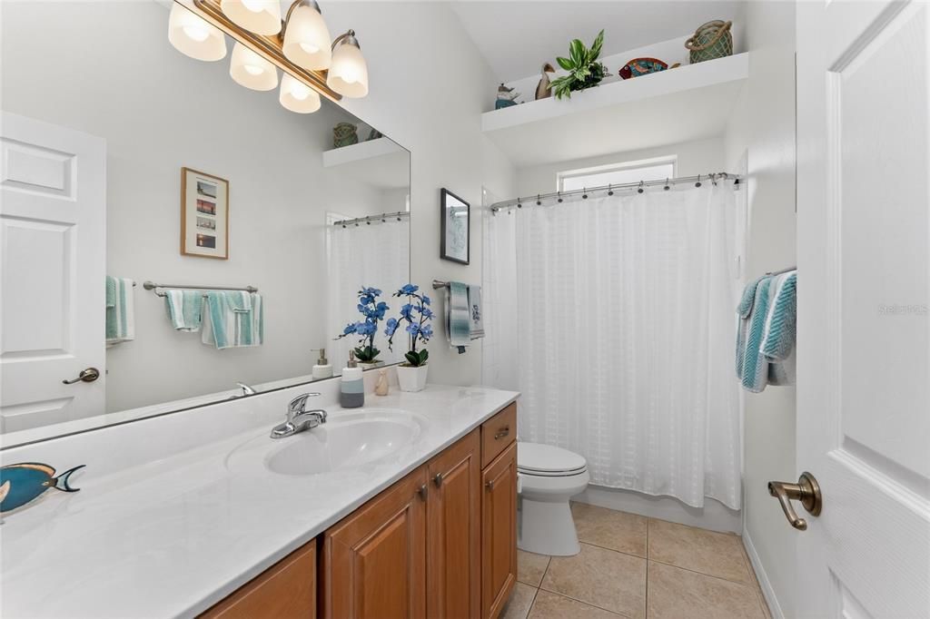 Active With Contract: $549,018 (3 beds, 2 baths, 2140 Square Feet)