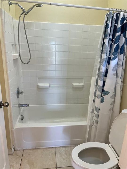 В аренду: $1,800 (2 спален, 2 ванн, 1018 Квадратных фут)