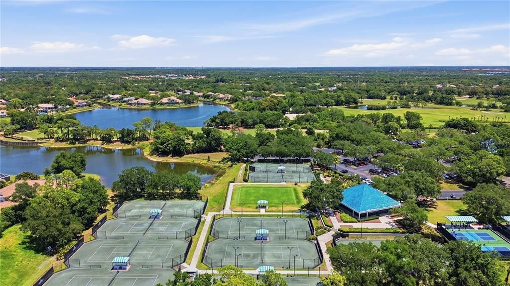 Activo con contrato: $1,350,000 (3 camas, 3 baños, 3370 Pies cuadrados)
