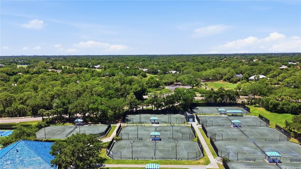 Activo con contrato: $1,350,000 (3 camas, 3 baños, 3370 Pies cuadrados)
