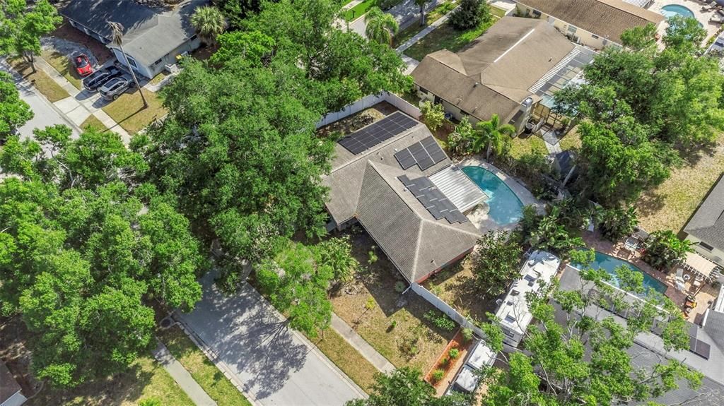 Activo con contrato: $449,900 (3 camas, 2 baños, 1572 Pies cuadrados)