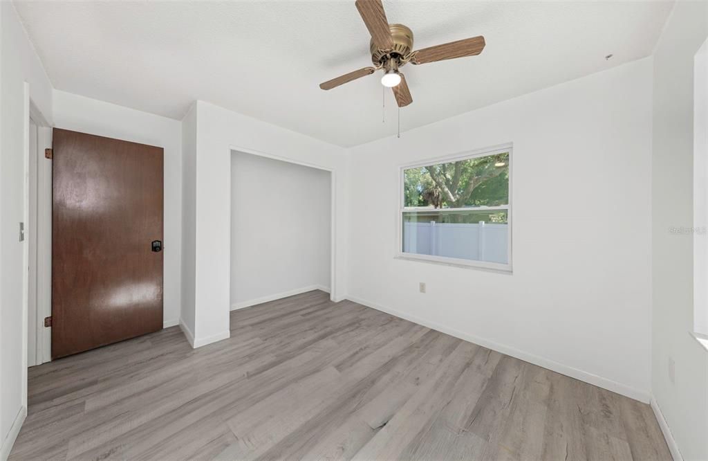 Activo con contrato: $449,900 (3 camas, 2 baños, 1572 Pies cuadrados)