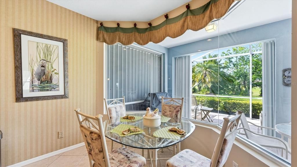 На продажу: $475,000 (3 спален, 2 ванн, 1830 Квадратных фут)