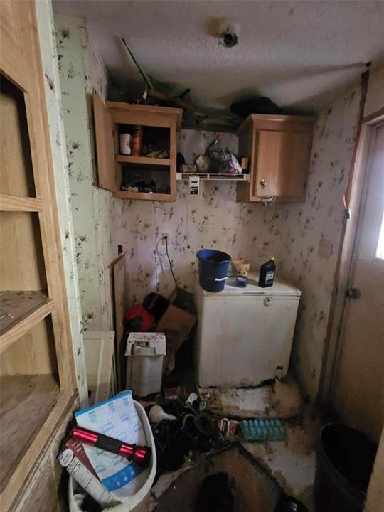 For Sale: $44,002 (3 beds, 2 baths, 1568 Square Feet)