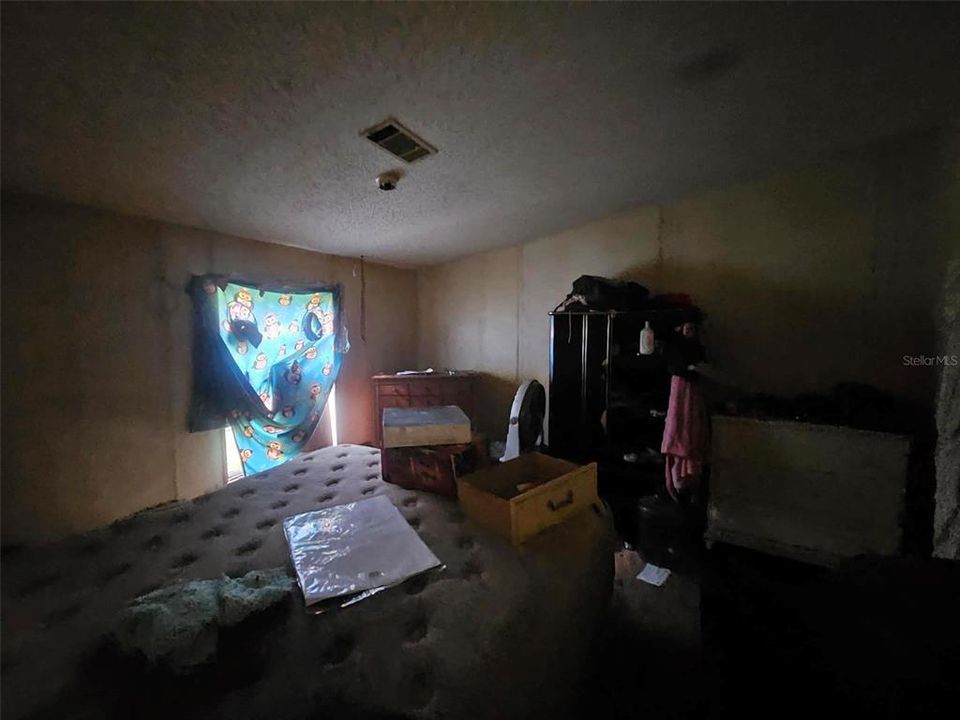 For Sale: $44,002 (3 beds, 2 baths, 1568 Square Feet)