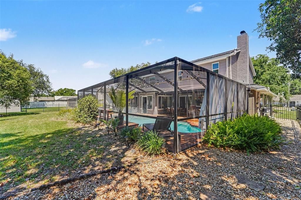En Venta: $560,000 (4 camas, 2 baños, 2908 Pies cuadrados)