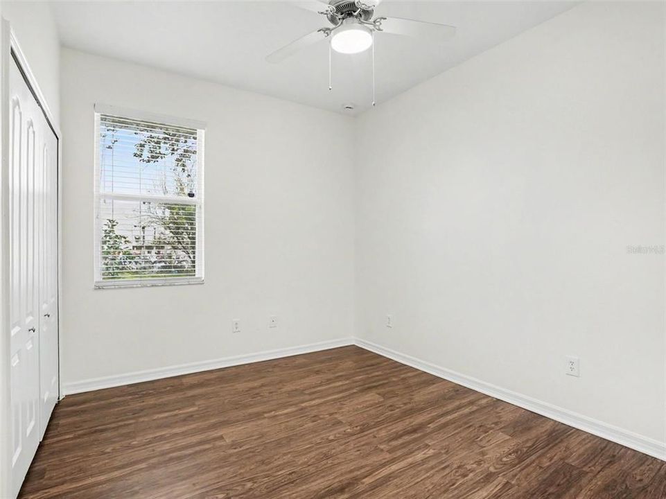For Sale: $389,900 (4 beds, 2 baths, 2001 Square Feet)