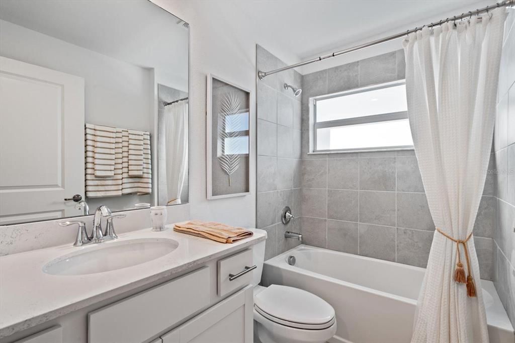For Rent: $3,200 (2 beds, 2 baths, 1569 Square Feet)