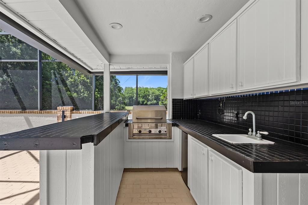 En Venta: $1,224,000 (4 camas, 5 baños, 4371 Pies cuadrados)