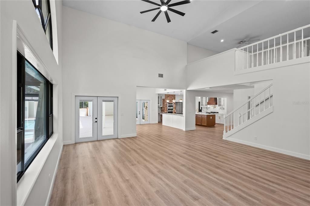 En Venta: $1,224,000 (4 camas, 5 baños, 4371 Pies cuadrados)