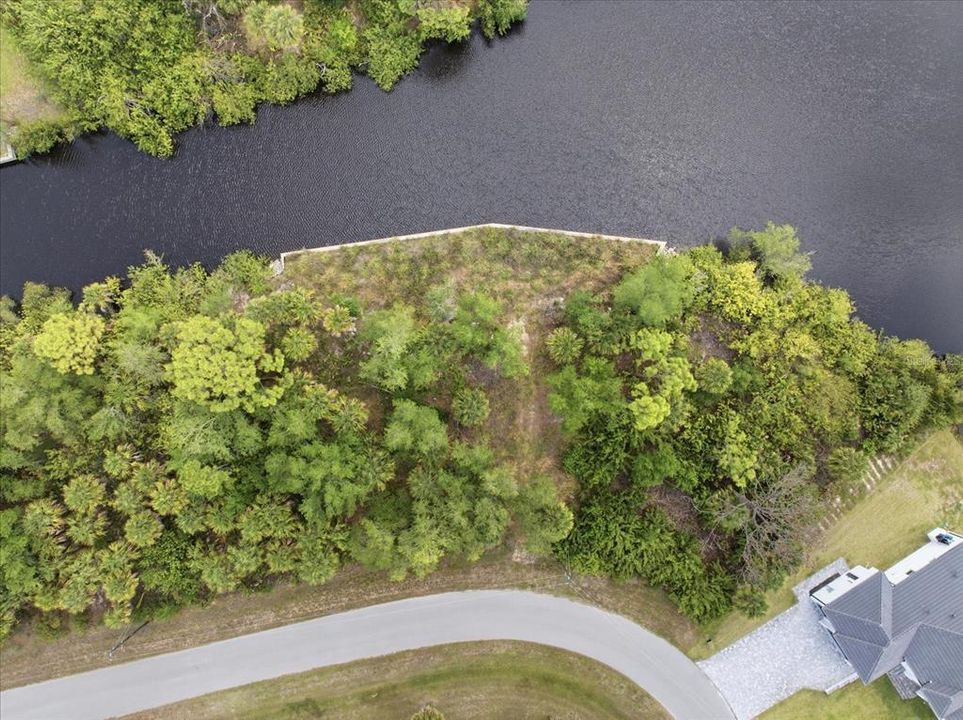 На продажу: $180,000 (0.34 acres)