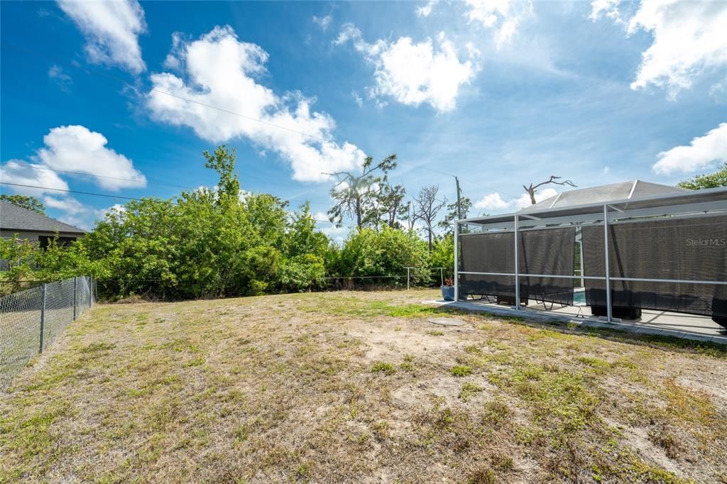 Activo con contrato: $364,900 (3 camas, 2 baños, 1436 Pies cuadrados)