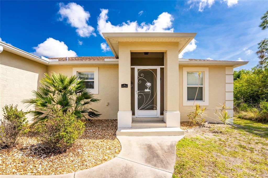 Activo con contrato: $364,900 (3 camas, 2 baños, 1436 Pies cuadrados)