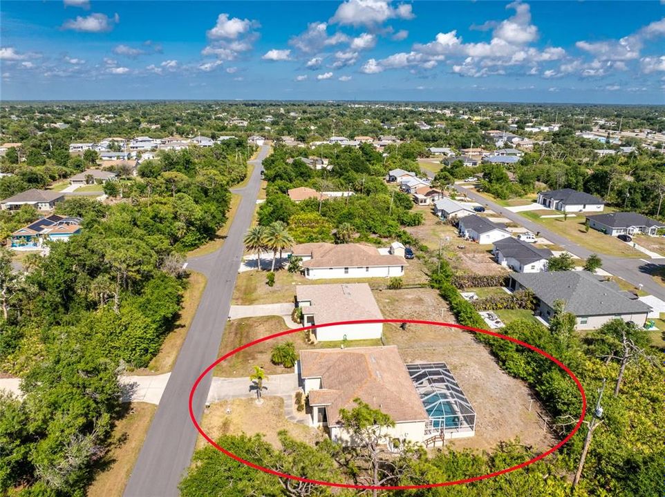 Activo con contrato: $364,900 (3 camas, 2 baños, 1436 Pies cuadrados)