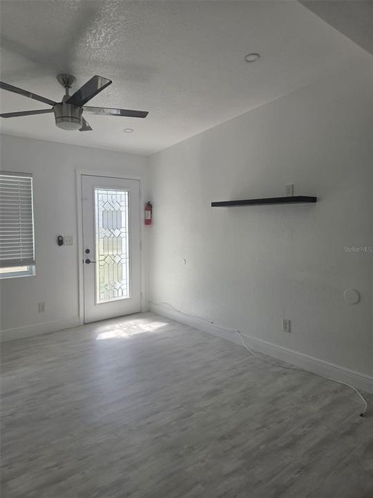 Active With Contract: $430,000 (4 beds, 2 baths, 1339 Square Feet)