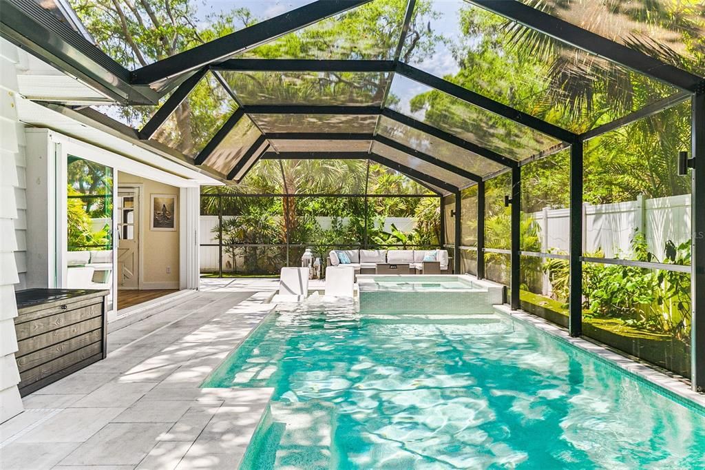 En Venta: $1,575,000 (4 camas, 3 baños, 2757 Pies cuadrados)