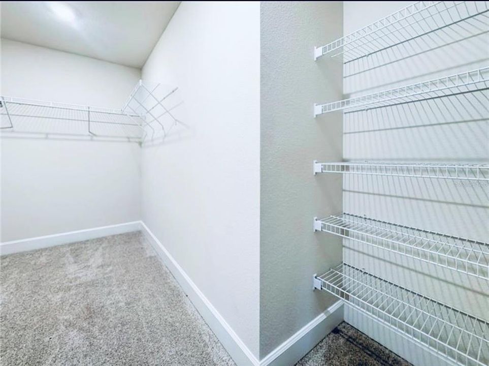 En Venta: $406,900 (3 camas, 2 baños, 1780 Pies cuadrados)