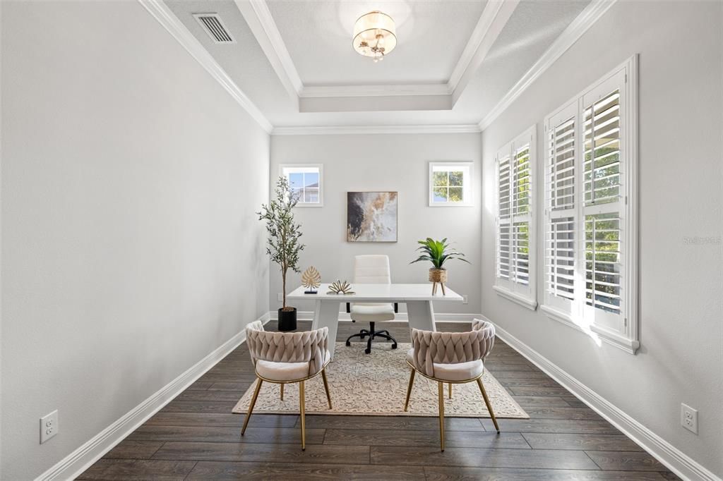 Active With Contract: $565,000 (3 beds, 3 baths, 2302 Square Feet)