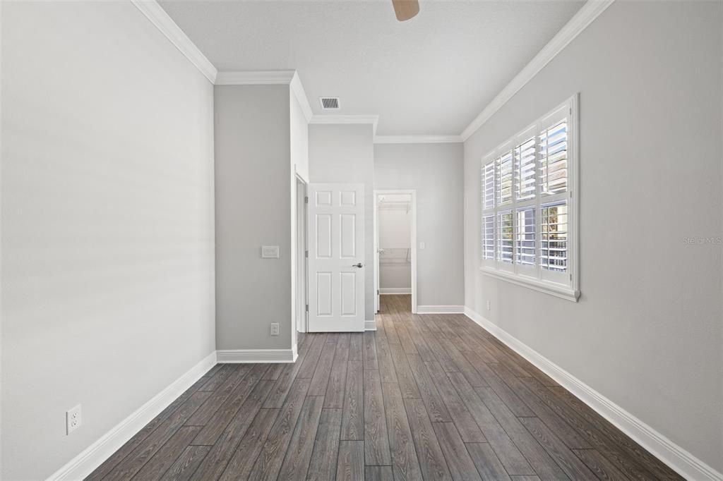 Active With Contract: $565,000 (3 beds, 3 baths, 2302 Square Feet)