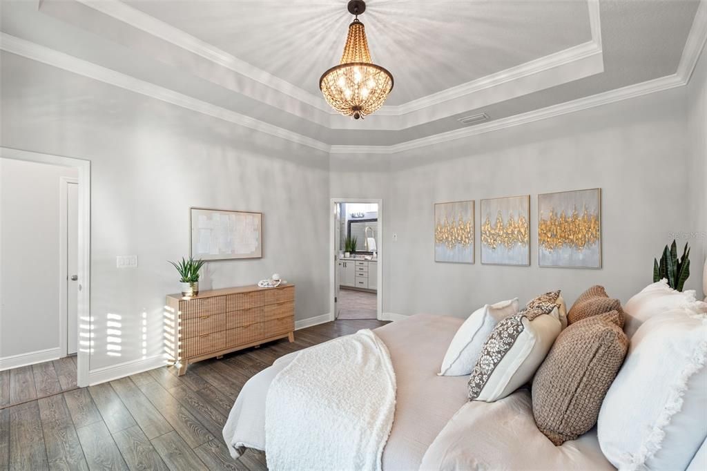 Active With Contract: $565,000 (3 beds, 3 baths, 2302 Square Feet)