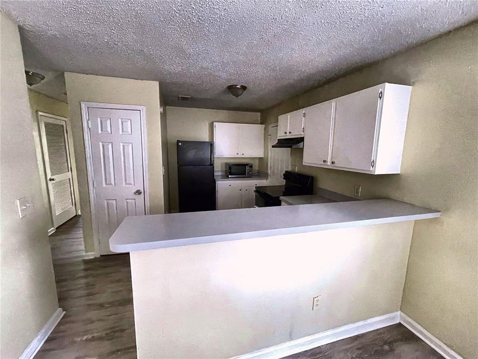 For Sale: $105,000 (3 beds, 2 baths, 1143 Square Feet)