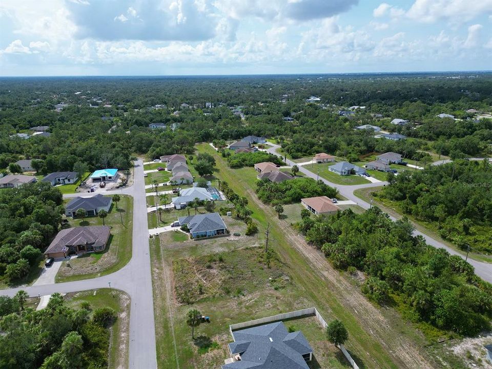 合同活跃: $69,495 (0.46 acres)