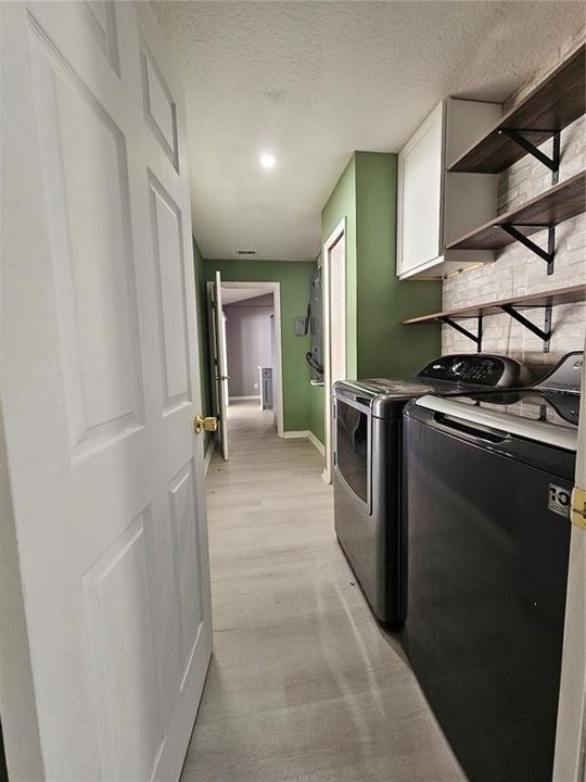En Renta: $2,050 (3 camas, 2 baños, 1844 Pies cuadrados)
