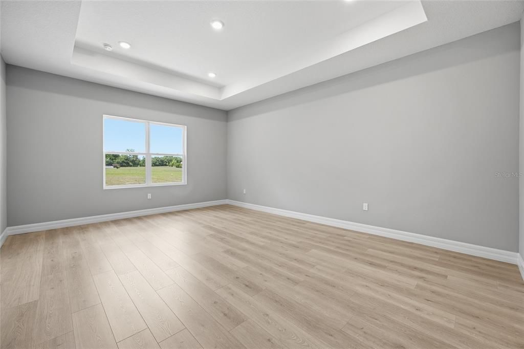 En Venta: $494,500 (4 camas, 3 baños, 2478 Pies cuadrados)
