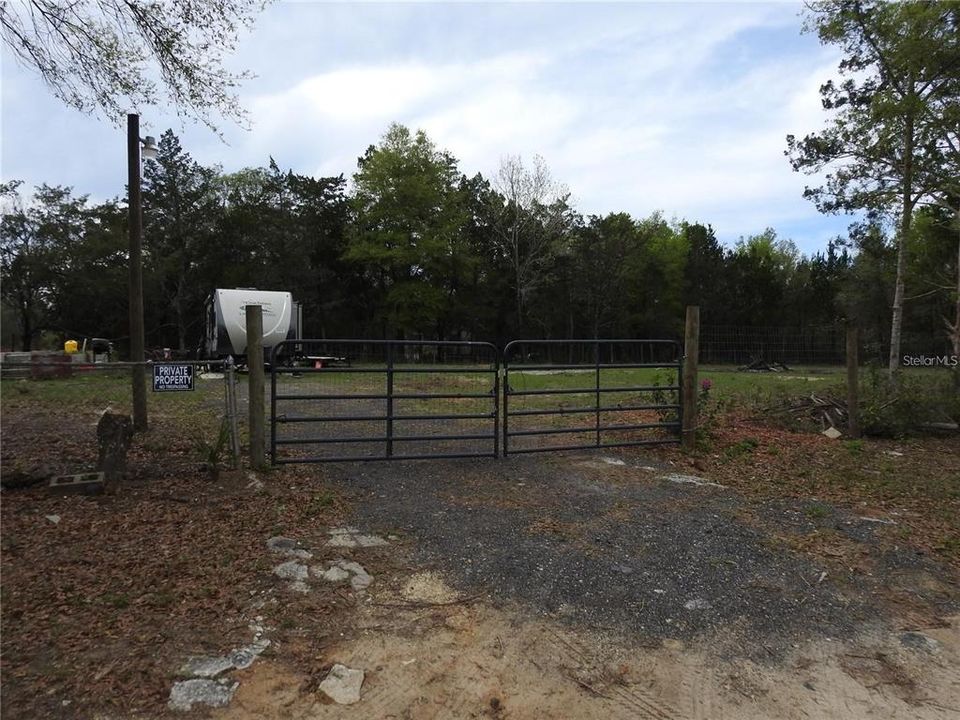 待售: $39,900 (0.70 acres)