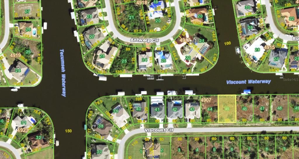 На продажу: $199,900 (0.23 acres)