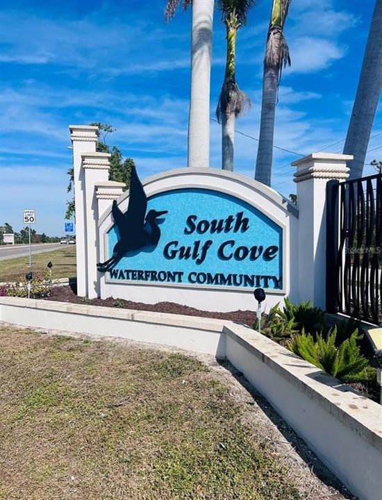 На продажу: $199,900 (0.23 acres)