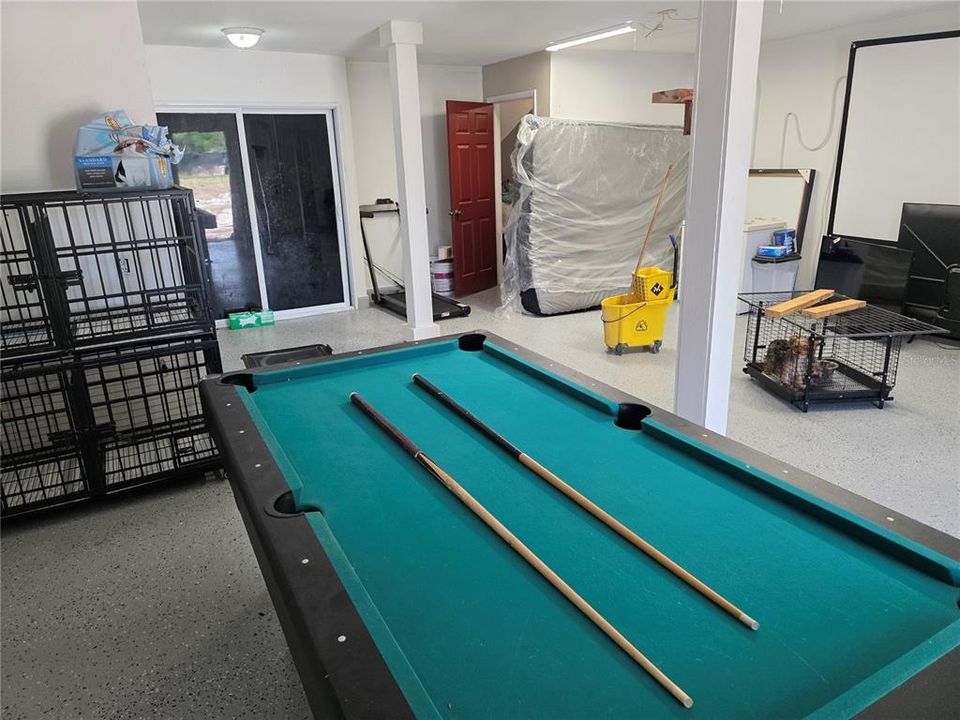 For Sale: $325,000 (3 beds, 2 baths, 1684 Square Feet)