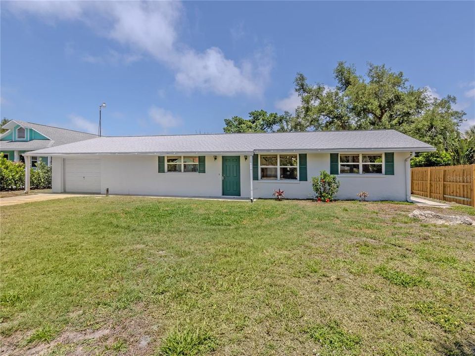 Activo con contrato: $325,000 (3 camas, 2 baños, 1361 Pies cuadrados)