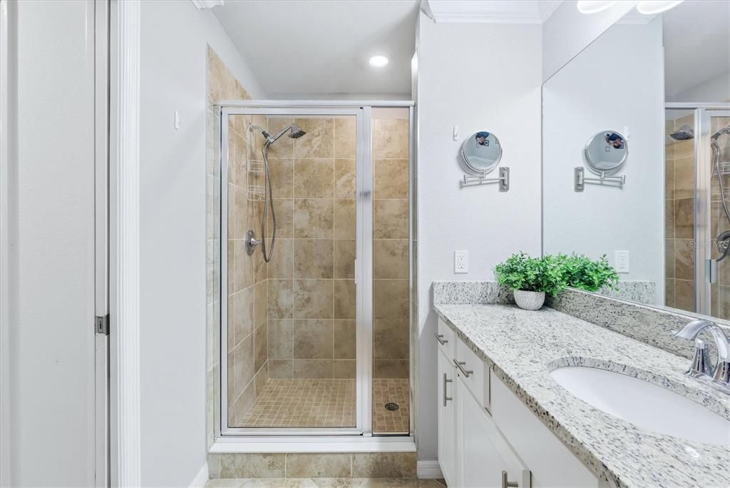 For Sale: $237,000 (2 beds, 2 baths, 1198 Square Feet)