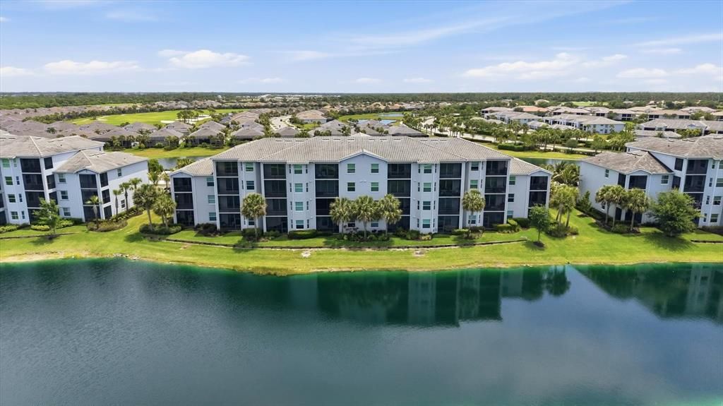 For Sale: $237,000 (2 beds, 2 baths, 1198 Square Feet)
