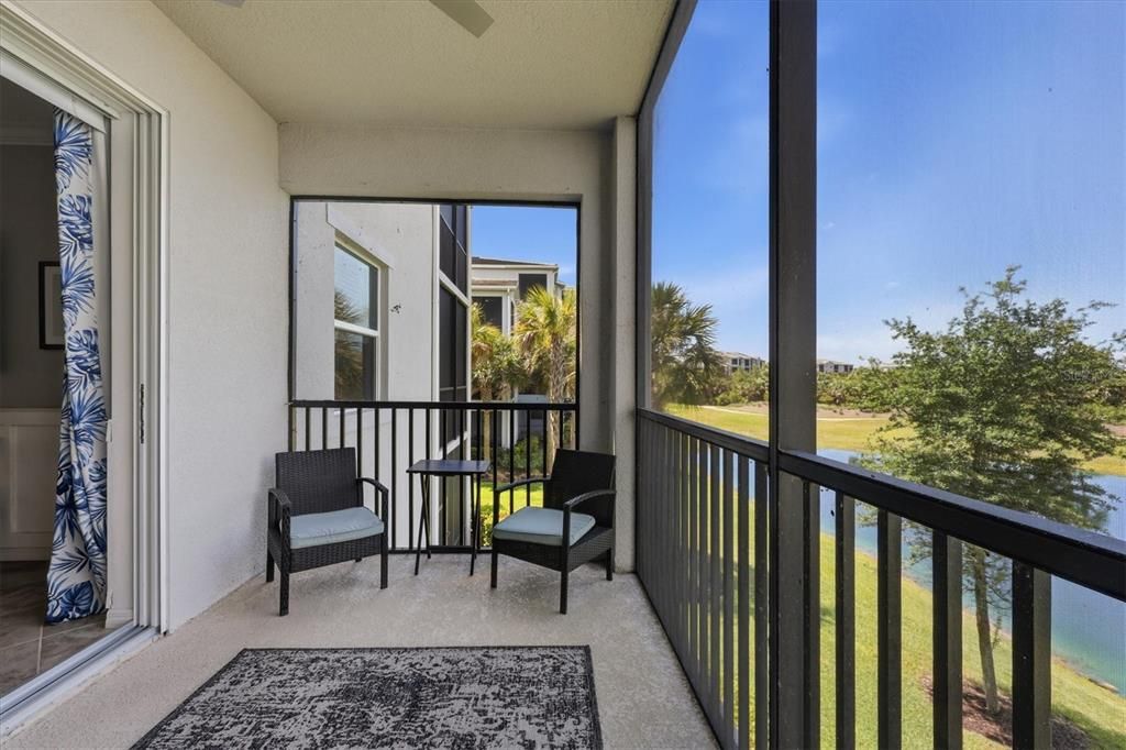 For Sale: $237,000 (2 beds, 2 baths, 1198 Square Feet)