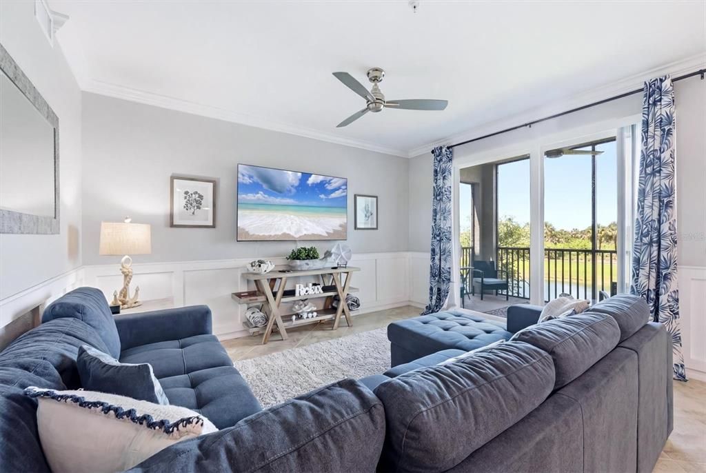 For Sale: $237,000 (2 beds, 2 baths, 1198 Square Feet)