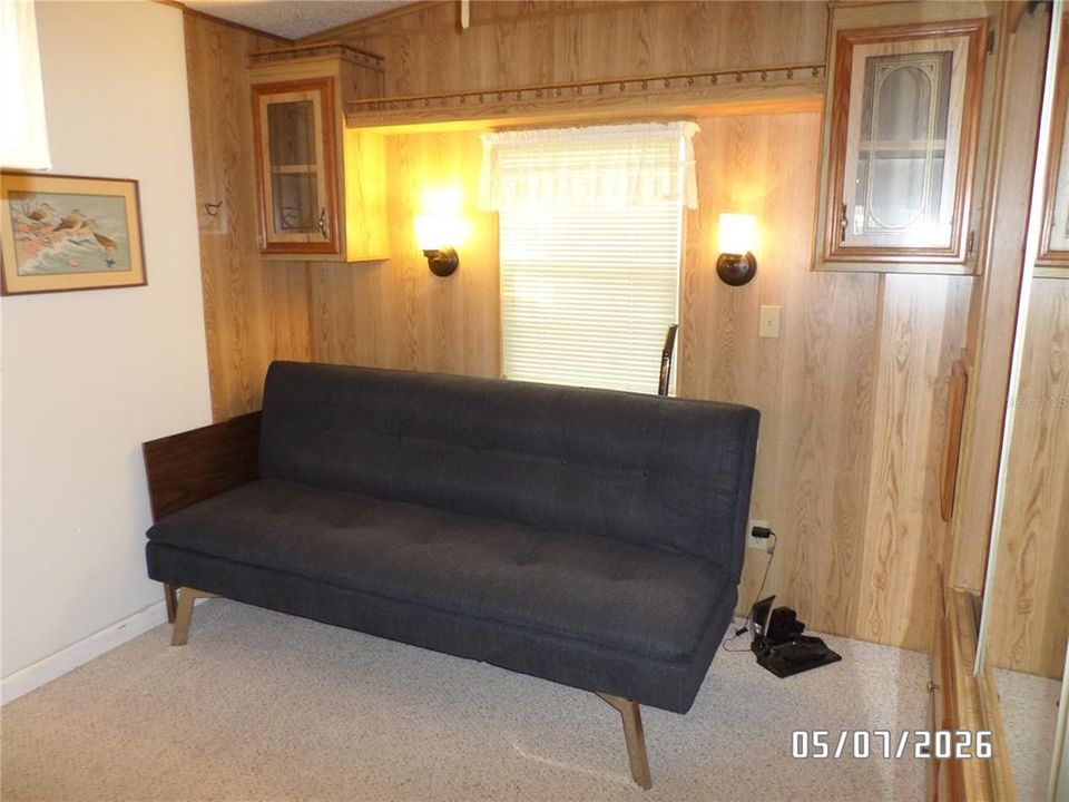 For Sale: $269,000 (2 beds, 2 baths, 816 Square Feet)