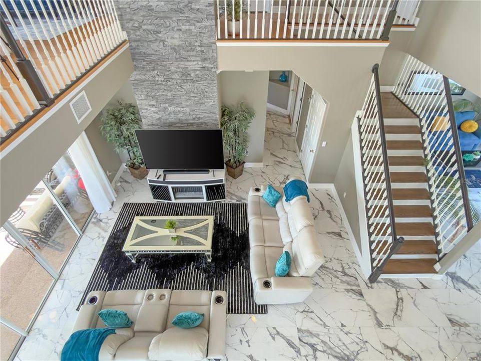 For Sale: $1,380,000 (6 beds, 4 baths, 4084 Square Feet)