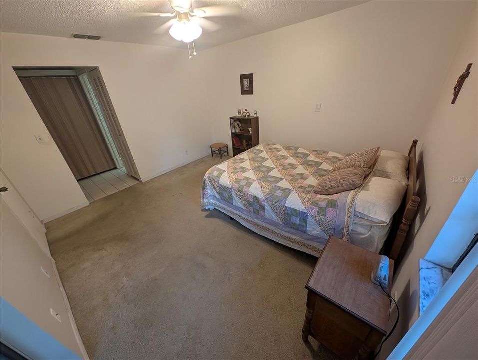 Под контрактом: $224,999 (2 спален, 2 ванн, 935 Квадратных фут)