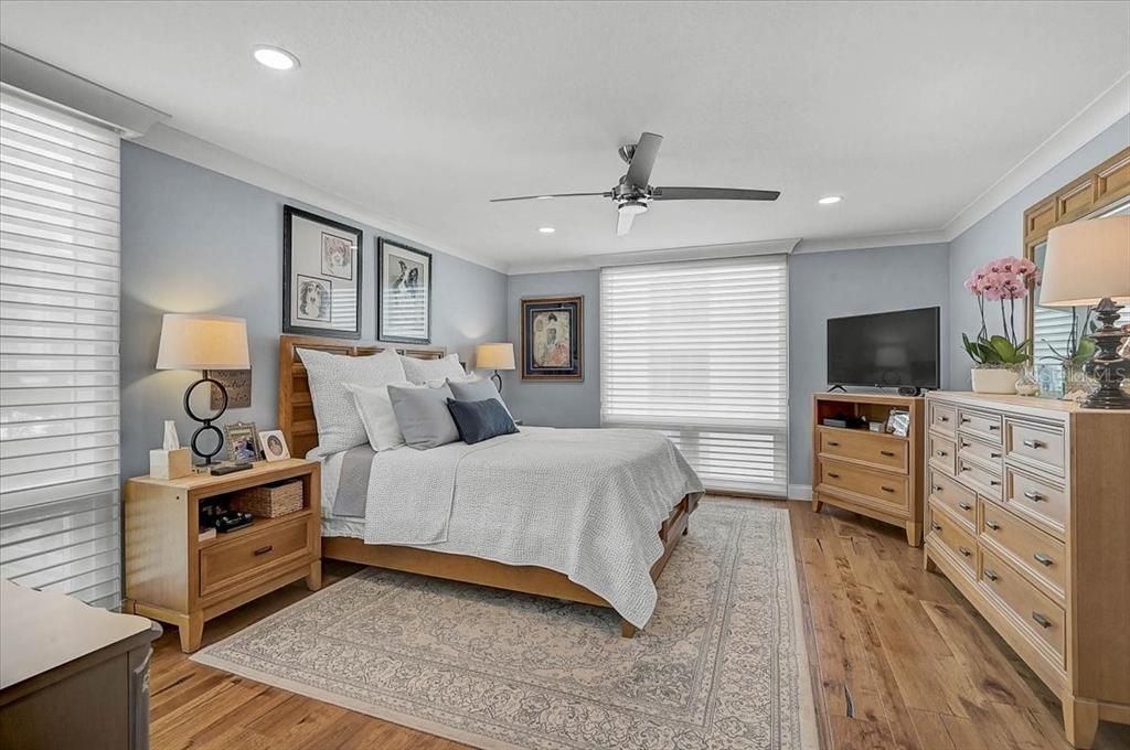 For Sale: $1,285,000 (2 beds, 2 baths, 1736 Square Feet)